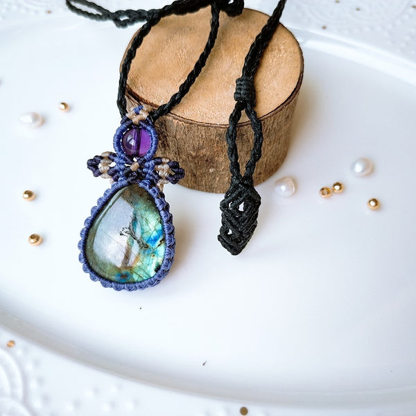 Labradorite  Macrame Necklace