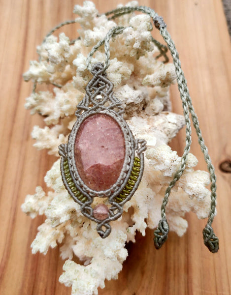 Strawberry Quartz Macrame Jewelry