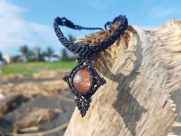 Sunstone Macrame Choker