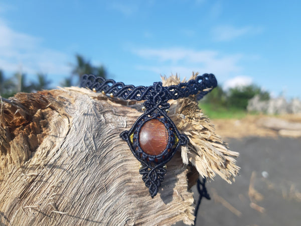 Sunstone Macrame Choker