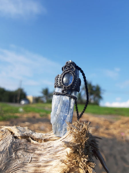 Kyanite Macrame Jewelry