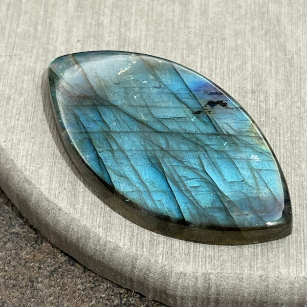 Labradorite 12-17