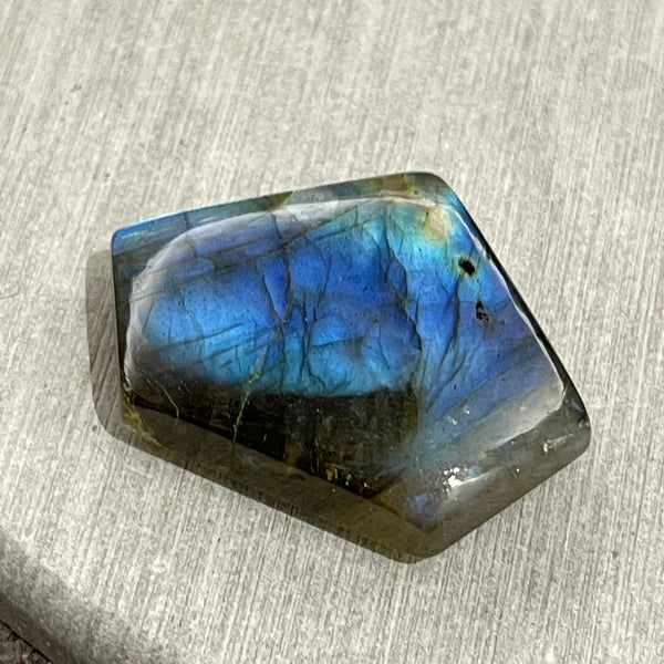 Labradorite 12-16