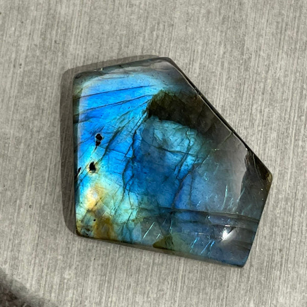 Labradorite 12-16