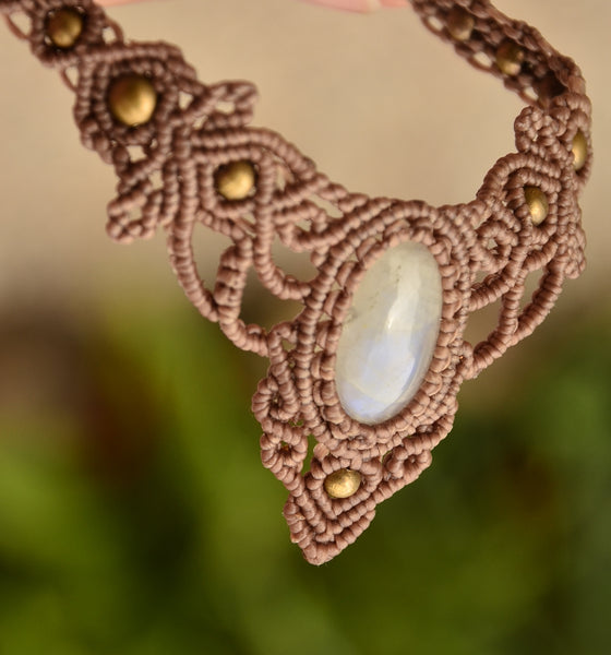 Moonstone Macrame Jewellery，   織途  ， Om Ethnic Handicraft , macrame