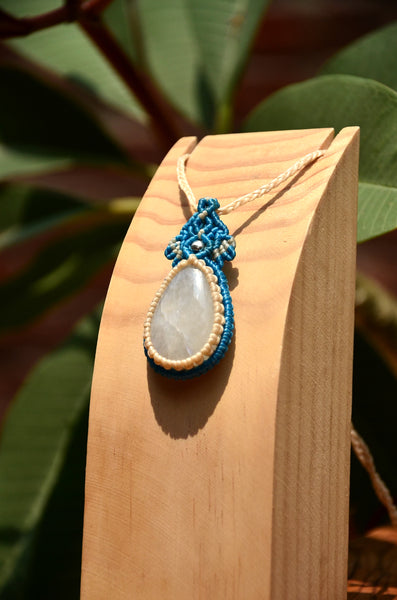 Moonstone Macrame Jewellery, necklace