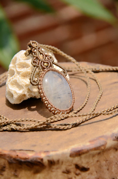 Moonstone Macrame Jewellery, necklace