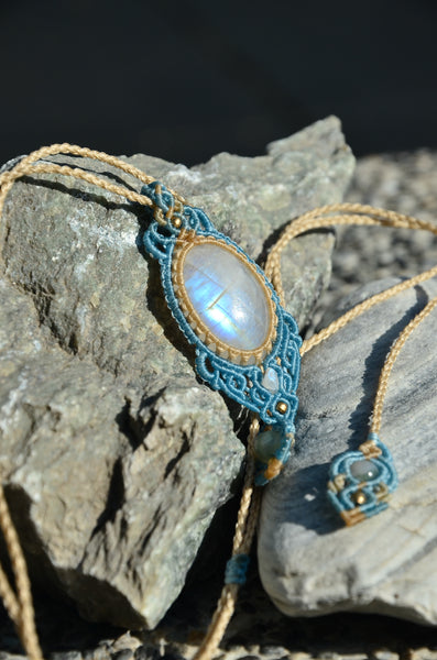 Moon stone necklace