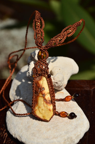 Raw Amber necklace, Macrame jewelry