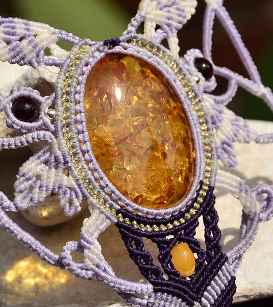 Sun Spangled Amber necklace, Macrame jewelry