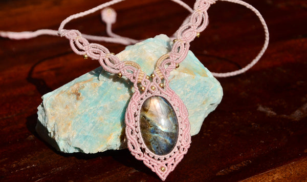 Labradorite Macrame Jewelry Necklace