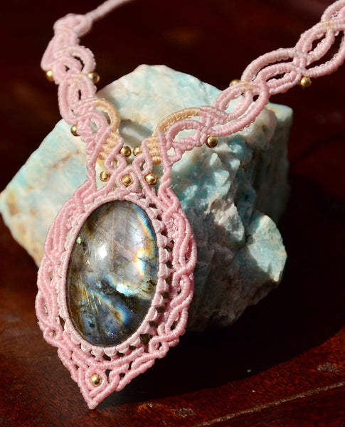 Labradorite Macrame Jewelry Necklace