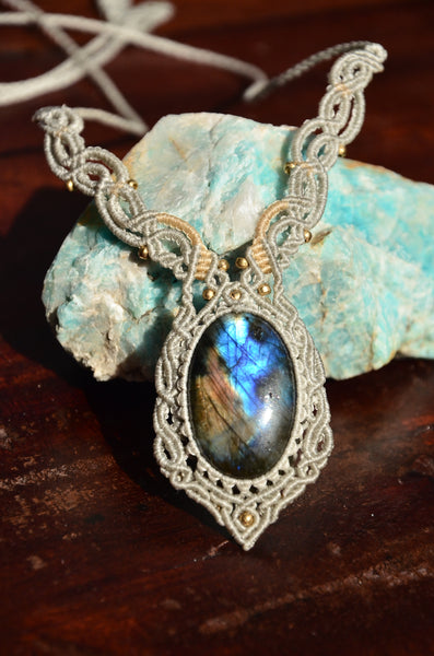 Labradorite Macrame Jewelry Necklace