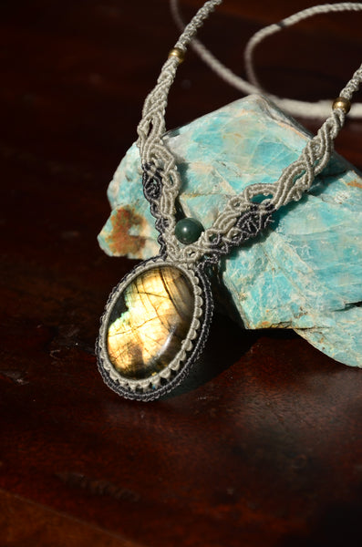 Labradorite Macrame Jewelry Necklace