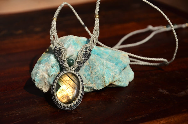 Labradorite Macrame Jewelry Necklace