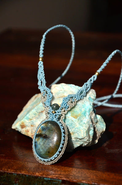 Labradorite Macrame Jewelry Necklace