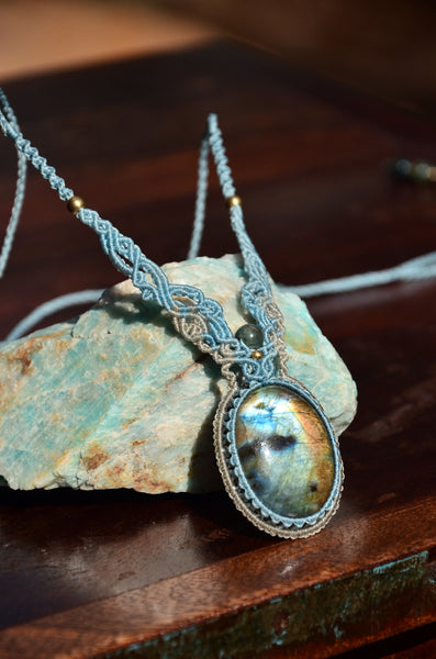 Labradorite Macrame Jewelry Necklace