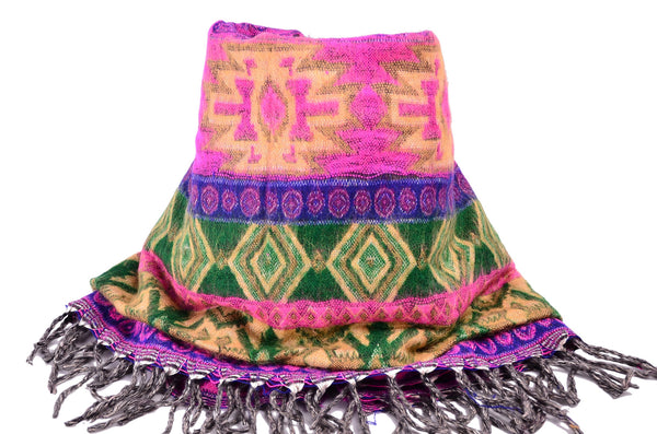 Ethnic Yak Handmade Shawl, Boho Scarf，   織途  ， Om Ethnic Handicraft , macrame