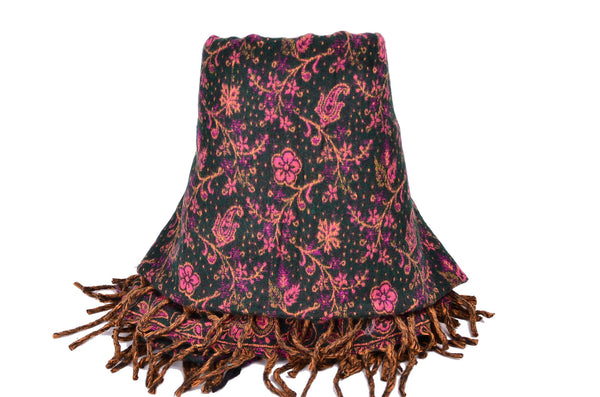 Handmade Flower Paisley Wool Woman Shawl/Scarf，   織途  ， Om Ethnic Handicraft , macrame