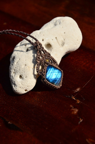 Labradorite Macrame Jewelry, necklace