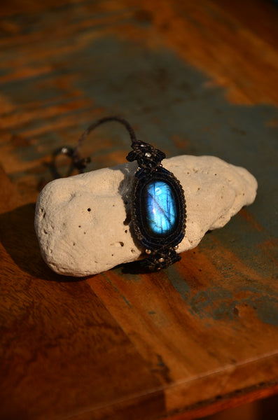 labradorite bracelet, Macrame Jewelry,