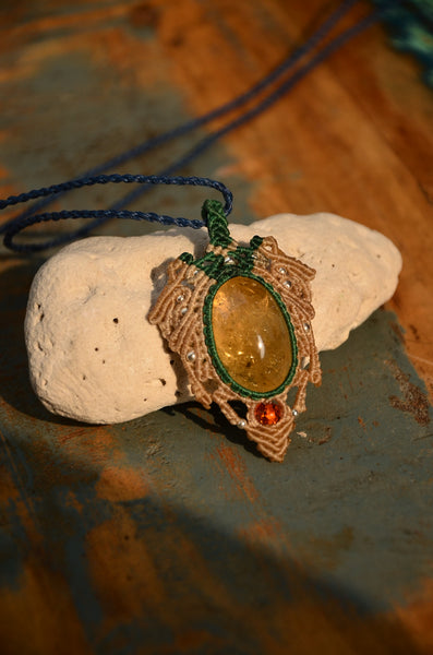 Citrine Necklace，Macrame Necklace