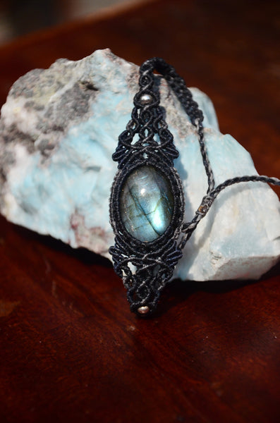 labradorite bracelet, Macrame Jewelry,