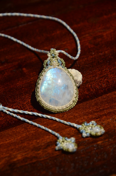 Moonstone Macrame Jewelry necklace