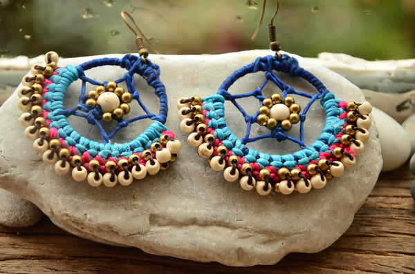 Dream Catacher Style Macrame Earrings，   織途  ， Om Ethnic Handicraft , macrame