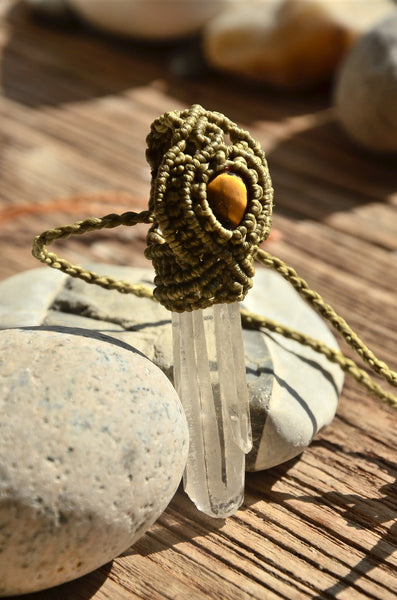 Bohemian Style, Clear Crystal & Tiger Eye Macrame Pendant，   織途  ， Om Ethnic Handicraft , macrame