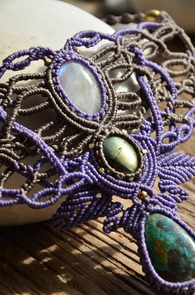 Moonstone, Labradorite & Jasper Macrame Jewelry，   織途  ， Om Ethnic Handicraft , macrame