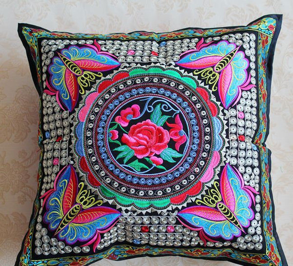 Ethnic Tibetan Embroidery Pattern Cushion, Tribal Cushion，   織途  ， Om Ethnic Handicraft , macrame