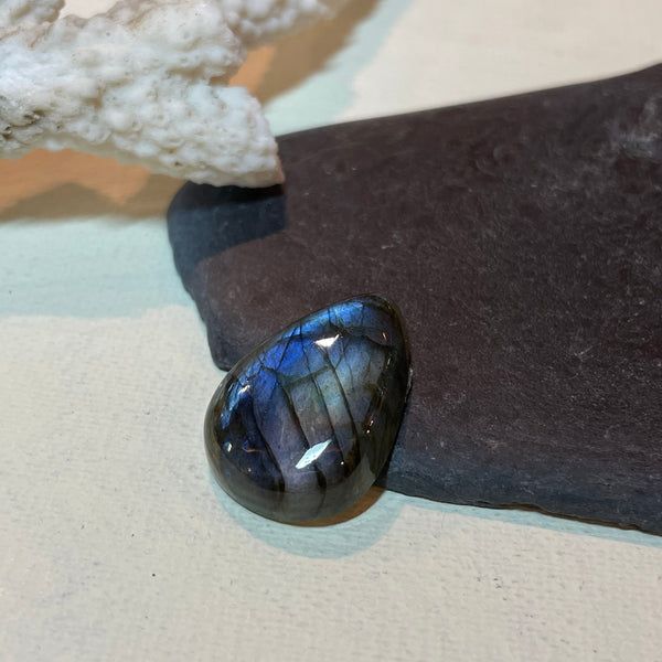 Labradorite - 43