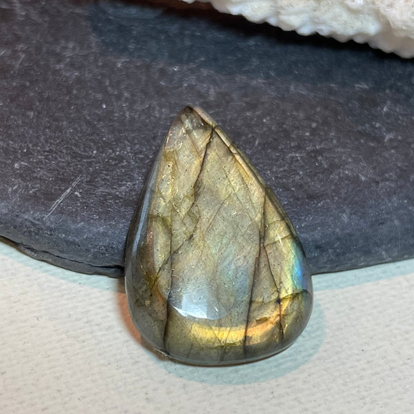 Labradorite - 48