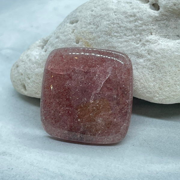 Strawberry Quartz - 25