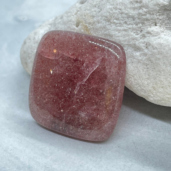 Strawberry Quartz - 25