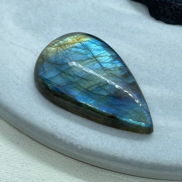 Labradorite - 10