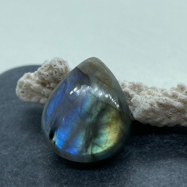 Labradorite - 65