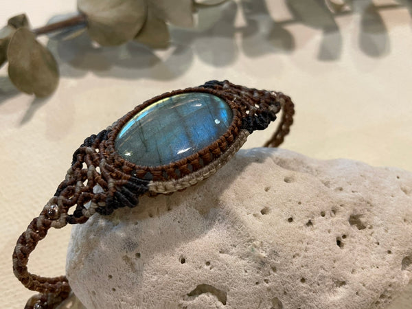 labradorite bracelet